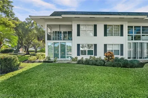 292 Banyan Boulevard Naples FL 34102