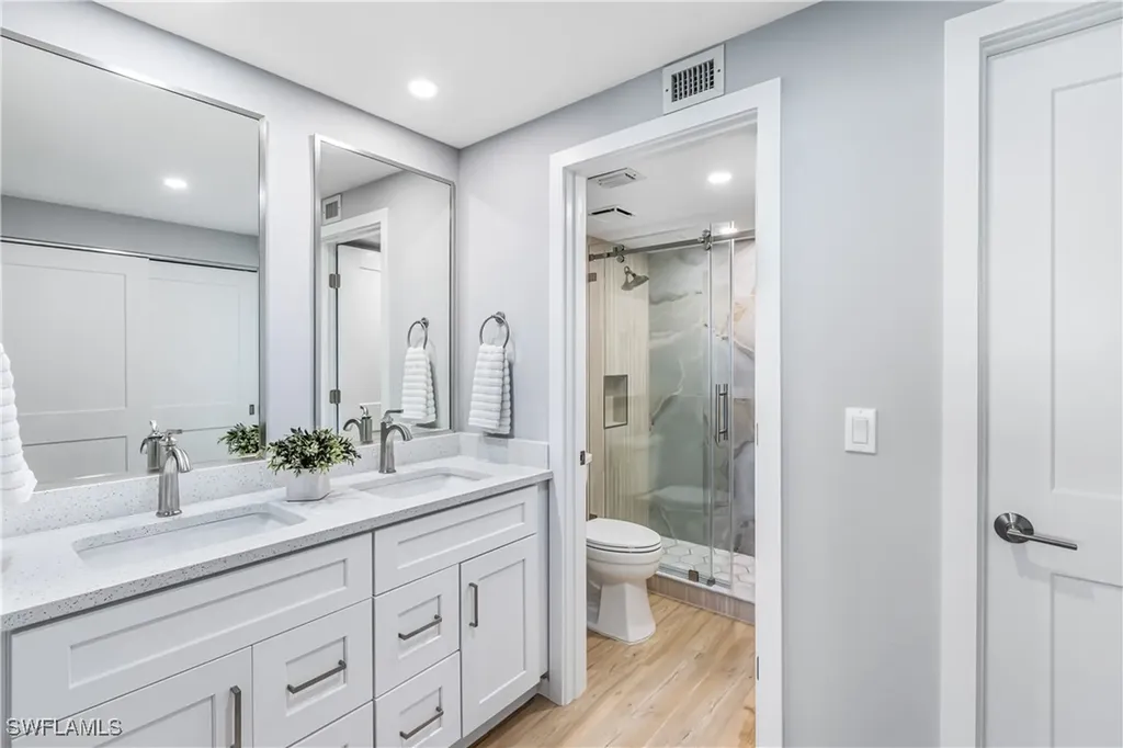 440 Seaview Court Marco Island FL 34145