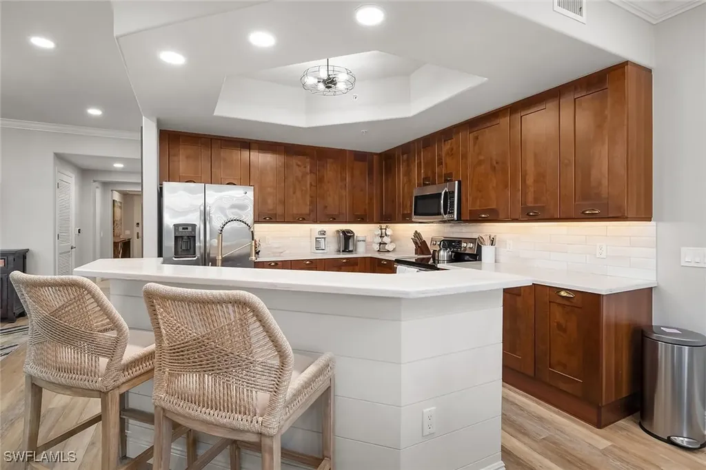 1015 Sandpiper Street Naples FL 34102