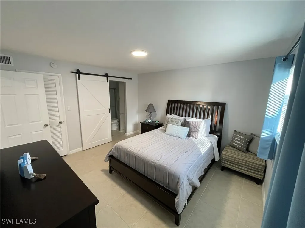 170 Turtle Lake Court Naples FL 34105