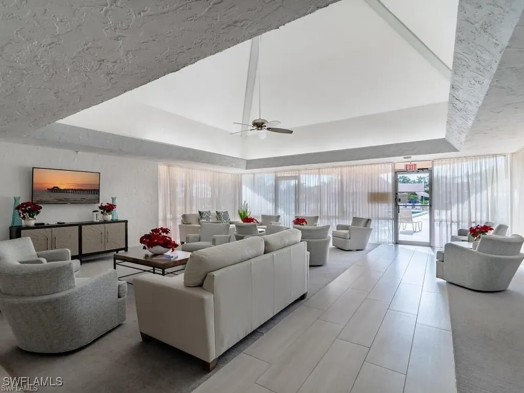 170 Turtle Lake Court Naples FL 34105