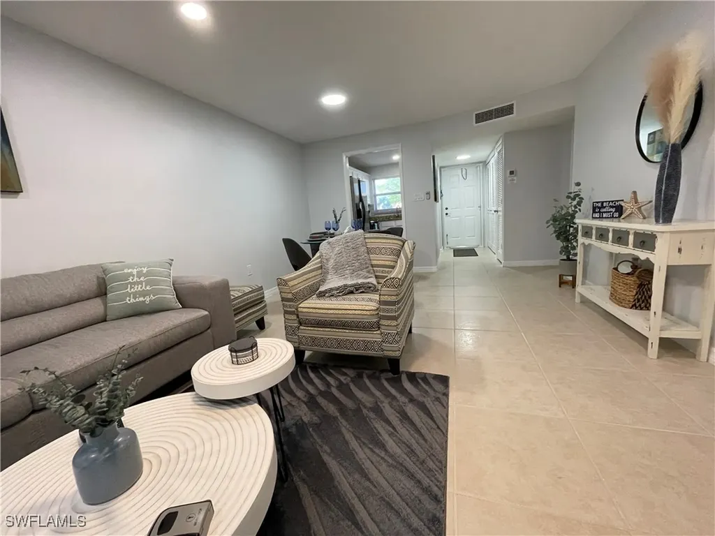 170 Turtle Lake Court Naples FL 34105