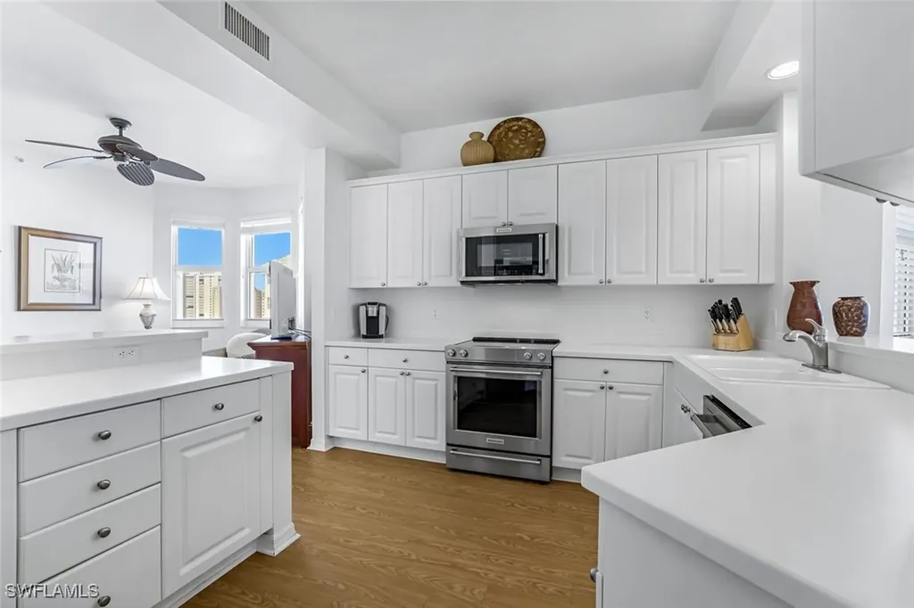 410 Flagship Drive Naples FL 34108