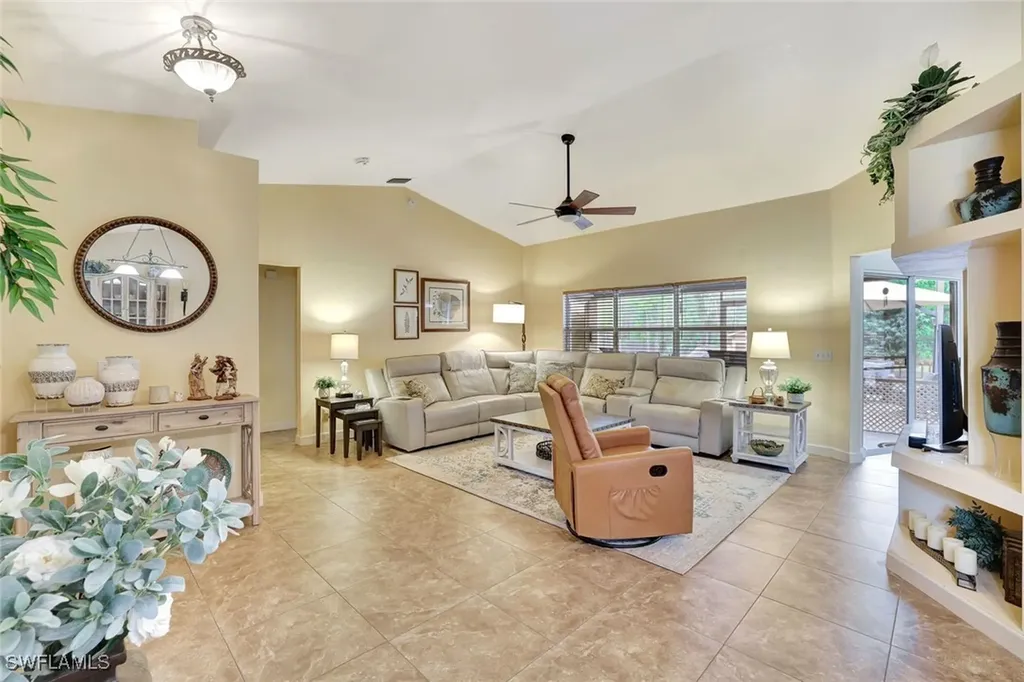 660 20th Street SE Naples FL 34117