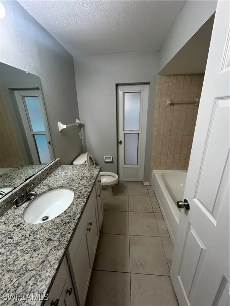 3705 SE 4th Avenue Cape Coral FL 33904