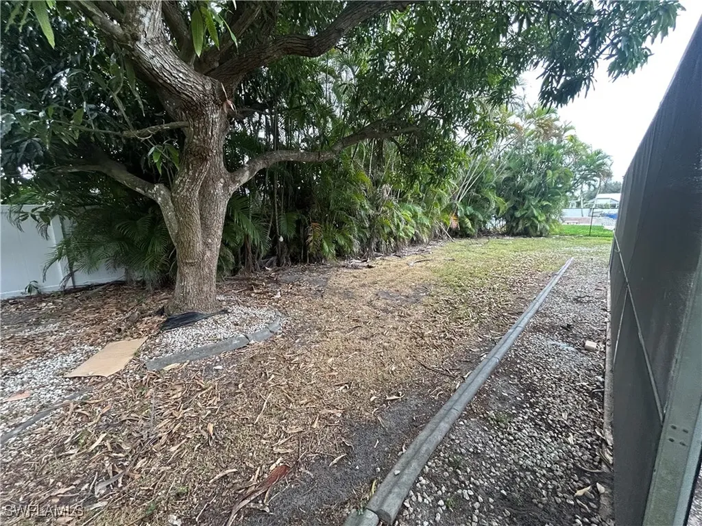 3705 SE 4th Avenue Cape Coral FL 33904