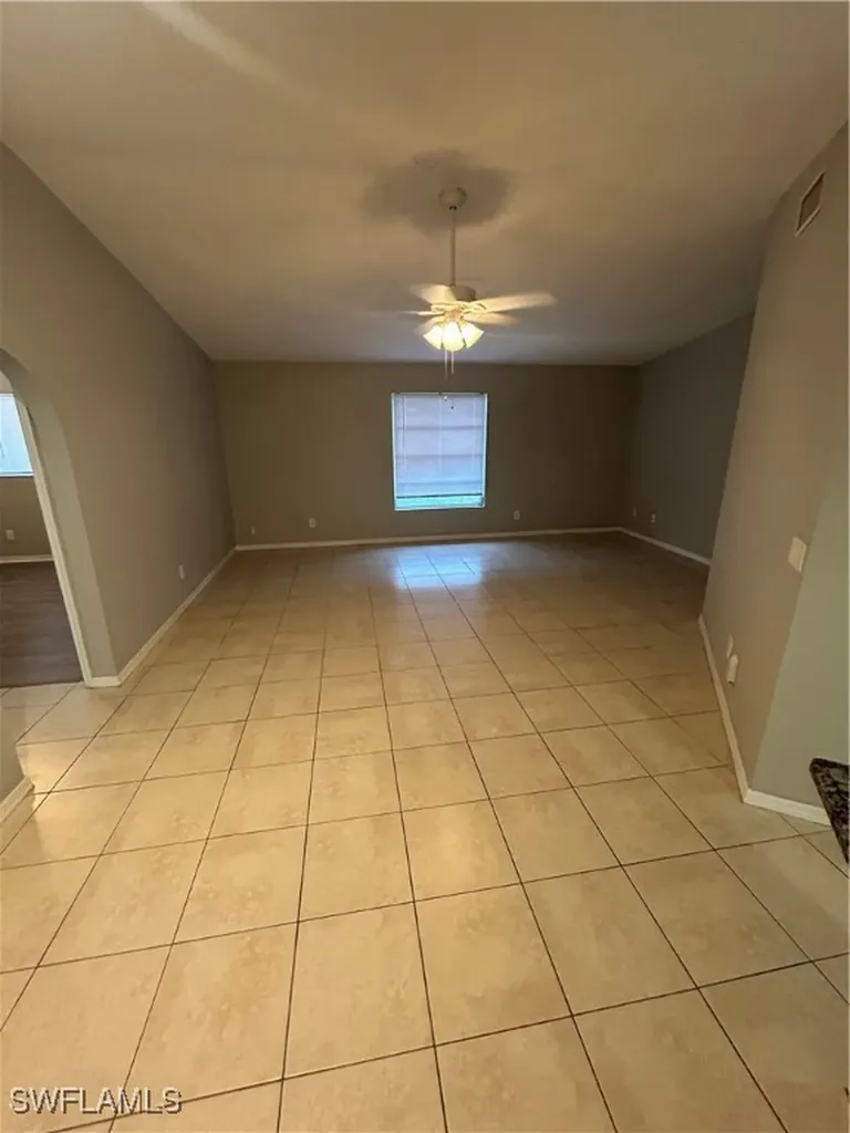 3705 SE 4th Avenue Cape Coral FL 33904