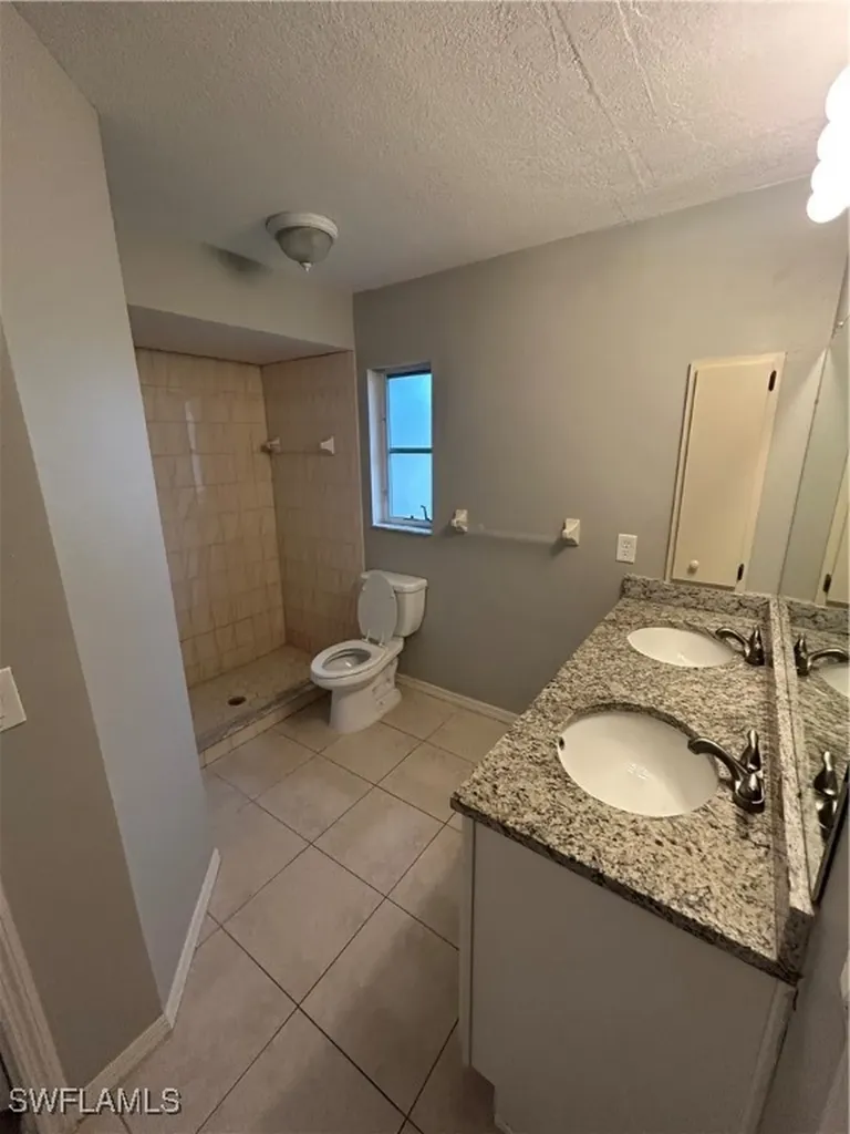 3705 SE 4th Avenue Cape Coral FL 33904