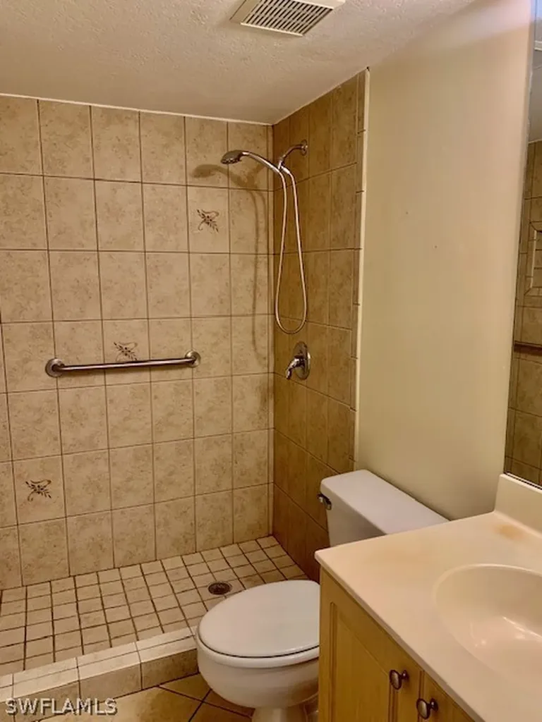 729 Landover Court Naples FL 34104