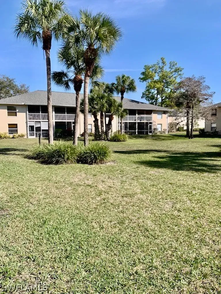 729 Landover Court Naples FL 34104