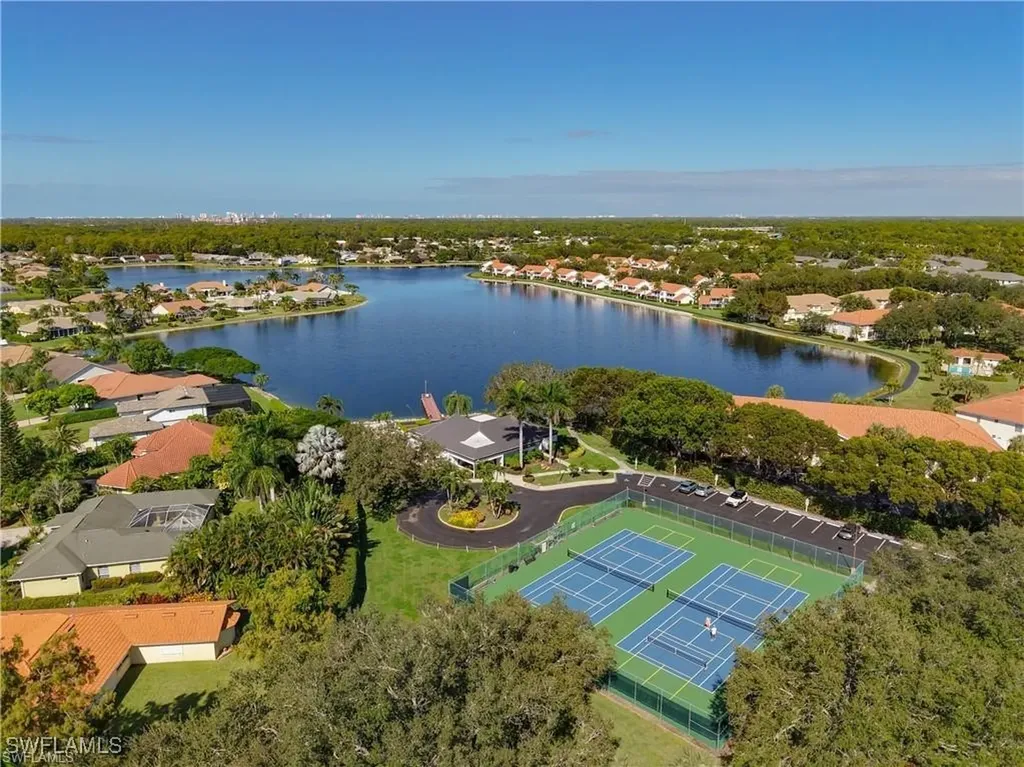 729 Landover Court Naples FL 34104