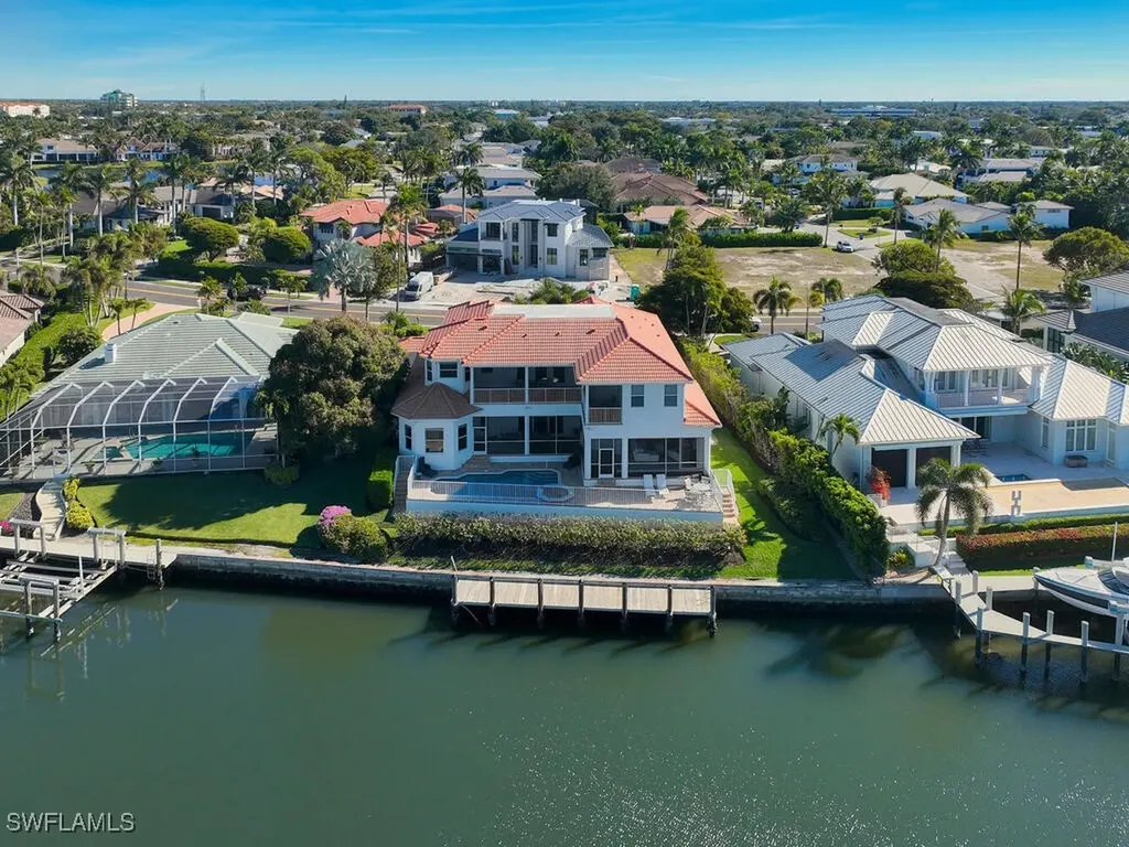 4419 Crayton Road Naples FL 34103