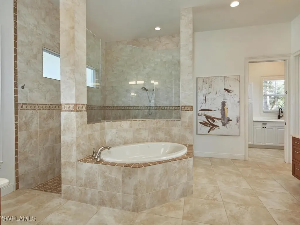 4419 Crayton Road Naples FL 34103