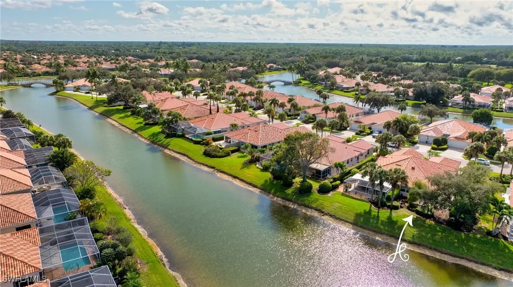 3527 El Verdado Court Naples FL 34109