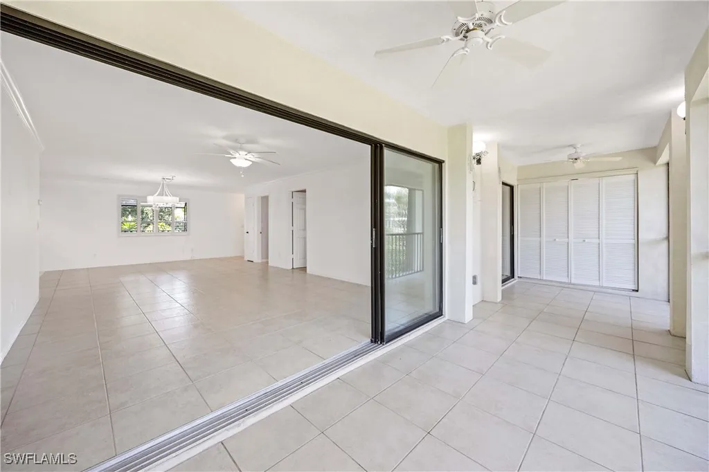 1608 Spoonbill Lane Naples FL 34105