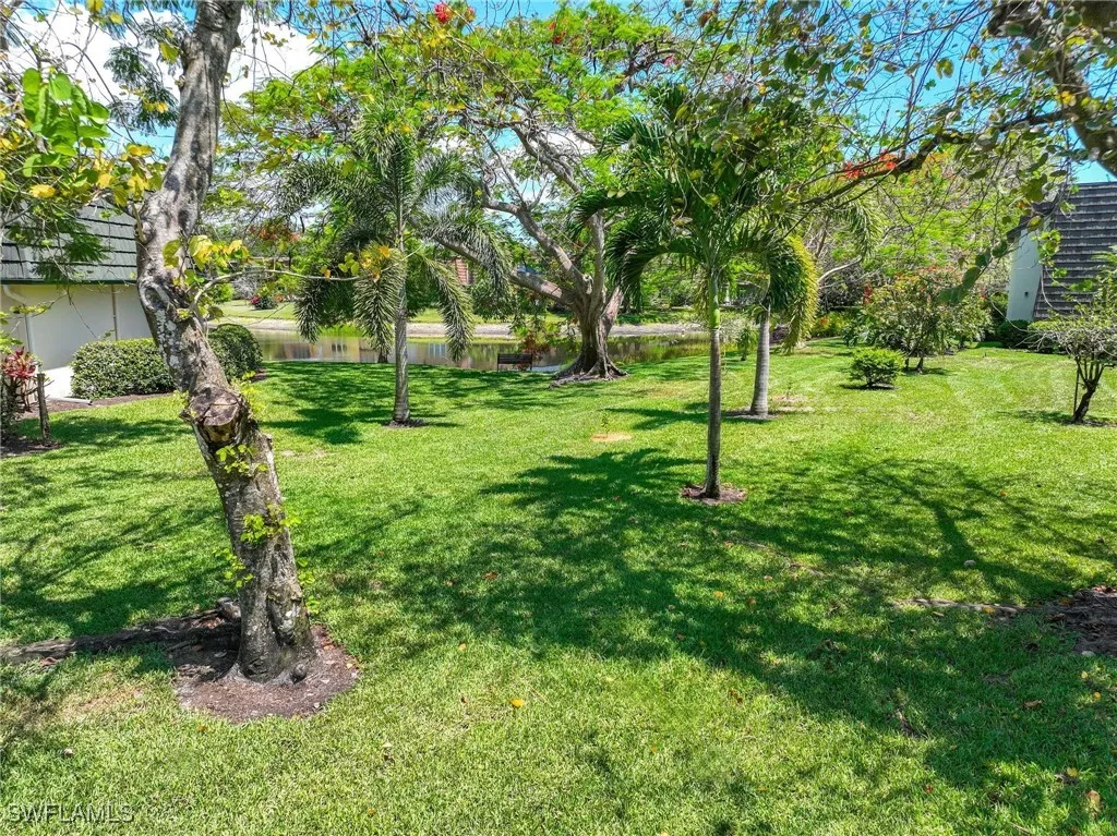 1608 Spoonbill Lane Naples FL 34105