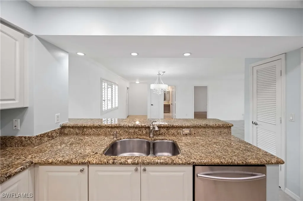 1608 Spoonbill Lane Naples FL 34105