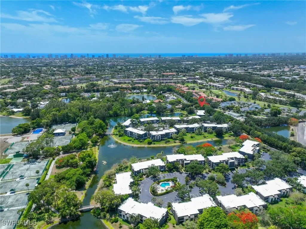 1608 Spoonbill Lane Naples FL 34105