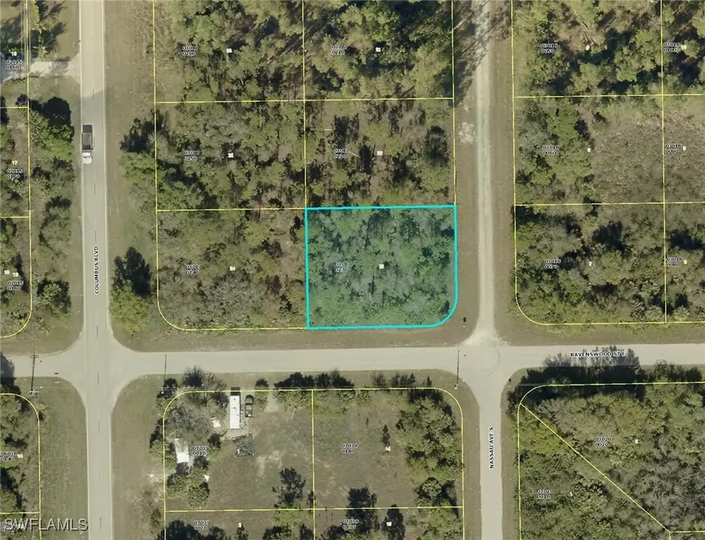 136 Nassau Avenue Lehigh Acres FL 33974