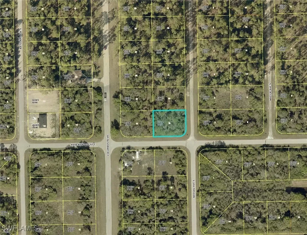 136 Nassau Avenue Lehigh Acres FL 33974