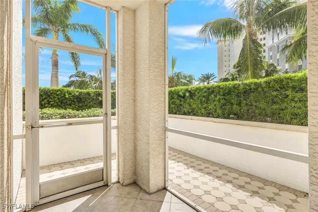 315 Dunes Boulevard Naples FL 34110