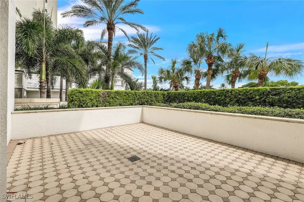 315 Dunes Boulevard Naples FL 34110
