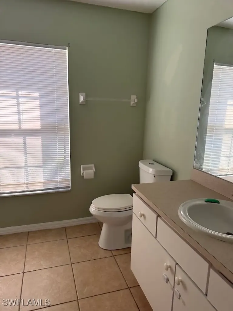 2112 Chiquita Boulevard N Cape Coral FL 33993