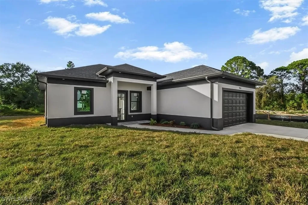 760 Bianca Avenue S Lehigh Acres FL 33974