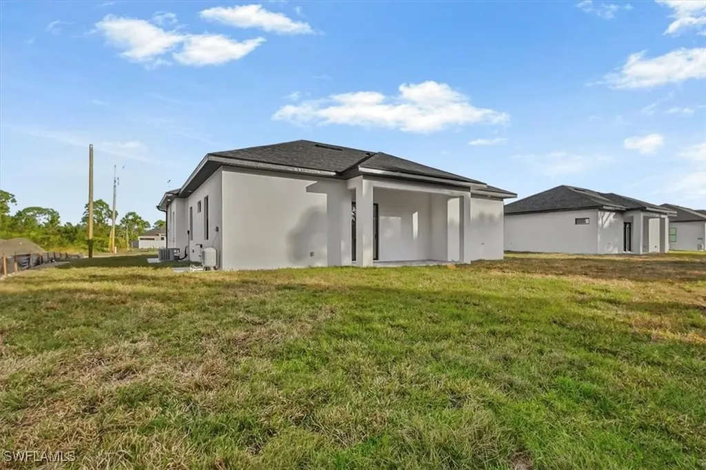760 Bianca Avenue S Lehigh Acres FL 33974