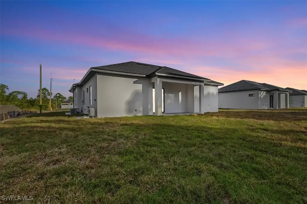 760 Bianca Avenue S Lehigh Acres FL 33974