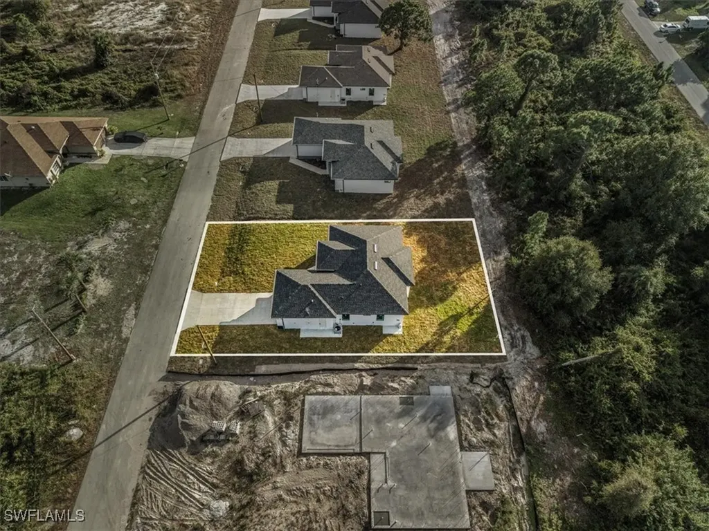 760 Bianca Avenue S Lehigh Acres FL 33974