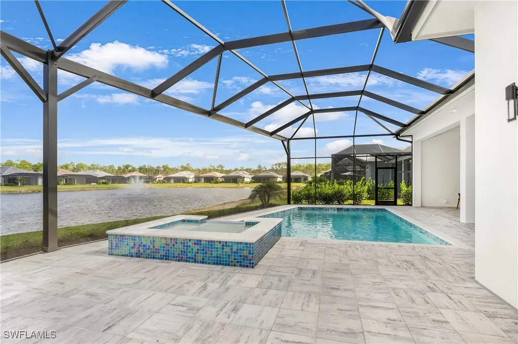 9675 Moonflower Court Naples FL 34110