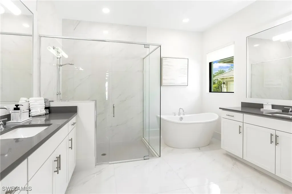 9675 Moonflower Court Naples FL 34110