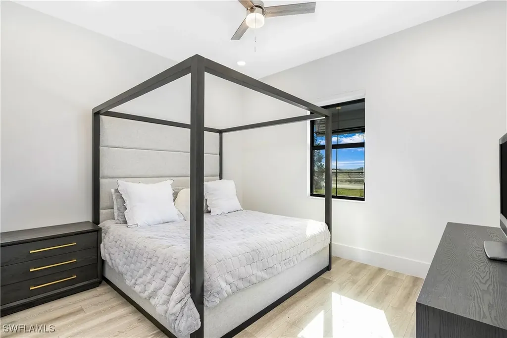 9675 Moonflower Court Naples FL 34110