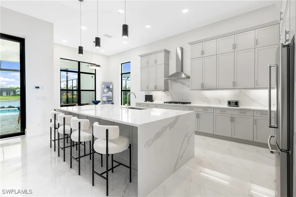 9675 Moonflower Court Naples FL 34110