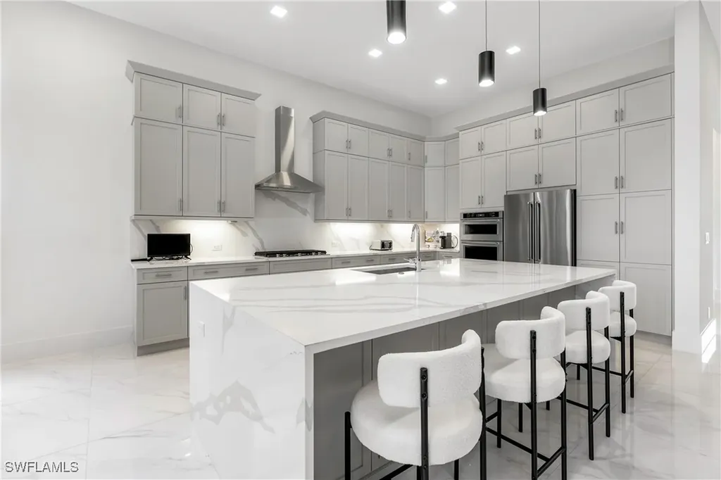 9675 Moonflower Court Naples FL 34110