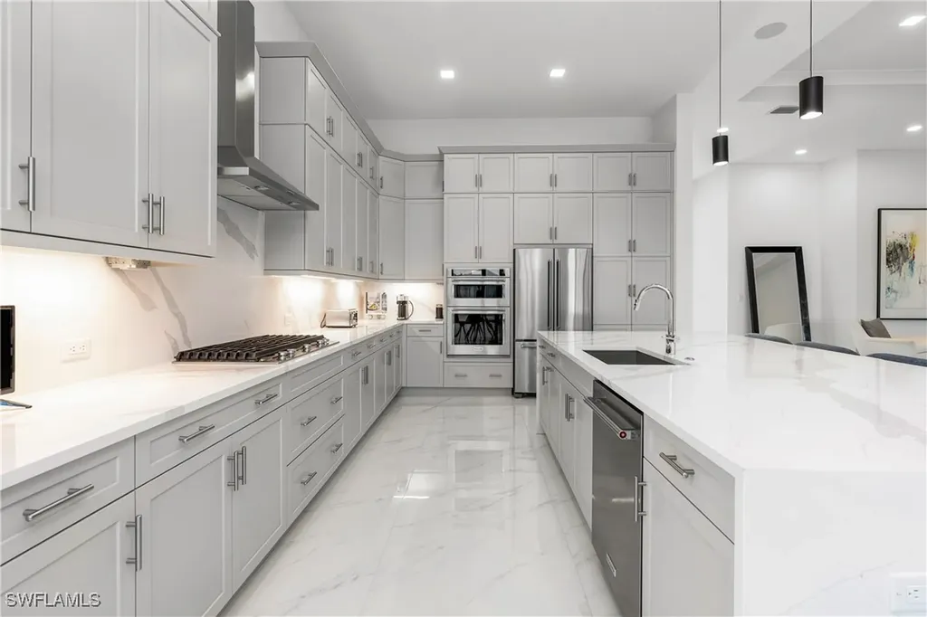 9675 Moonflower Court Naples FL 34110