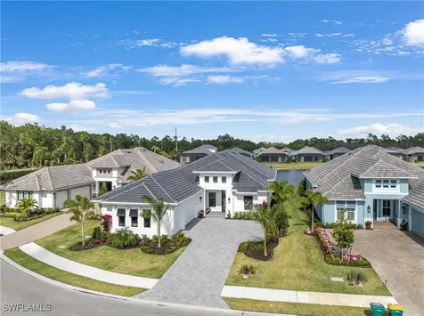 9675 Moonflower Court Naples FL 34110