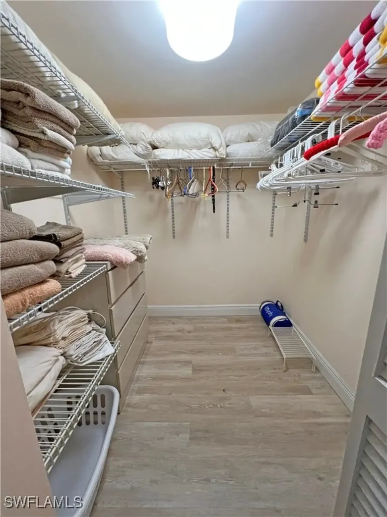 15400 Cedarwood Lane Naples FL 34110