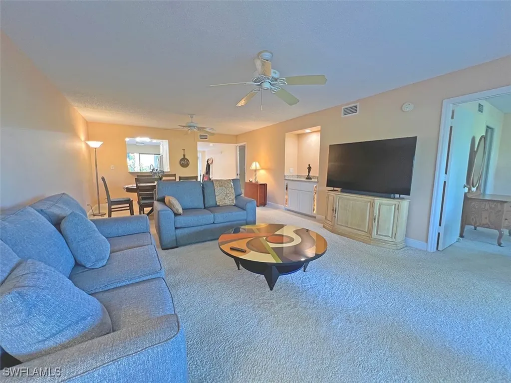 15400 Cedarwood Lane Naples FL 34110
