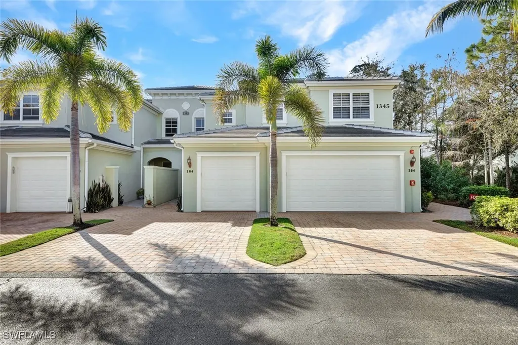 1345 Mariposa Circle Naples FL 34105