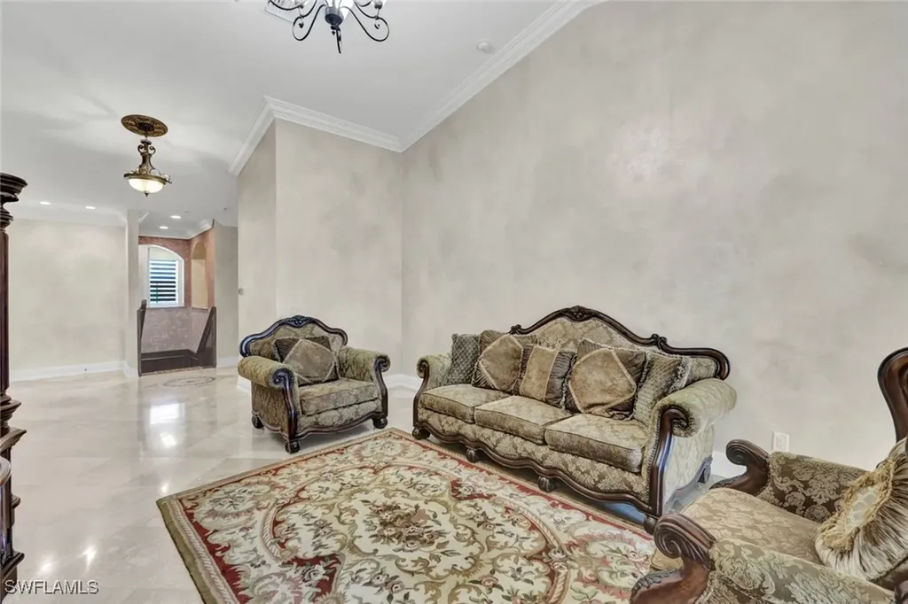 1345 Mariposa Circle Naples FL 34105
