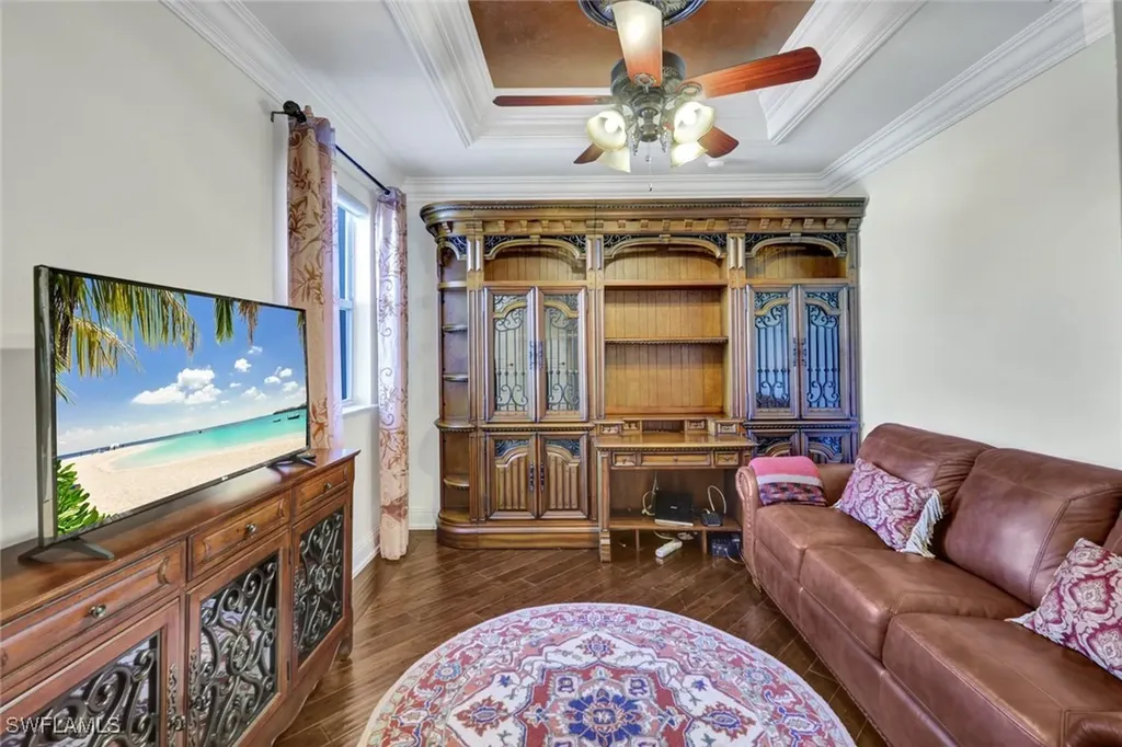 1345 Mariposa Circle Naples FL 34105