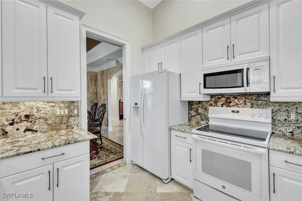 1345 Mariposa Circle Naples FL 34105