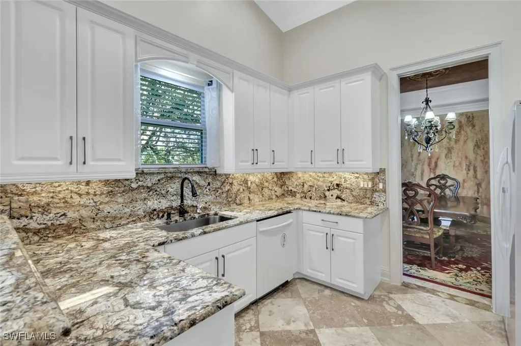 1345 Mariposa Circle Naples FL 34105