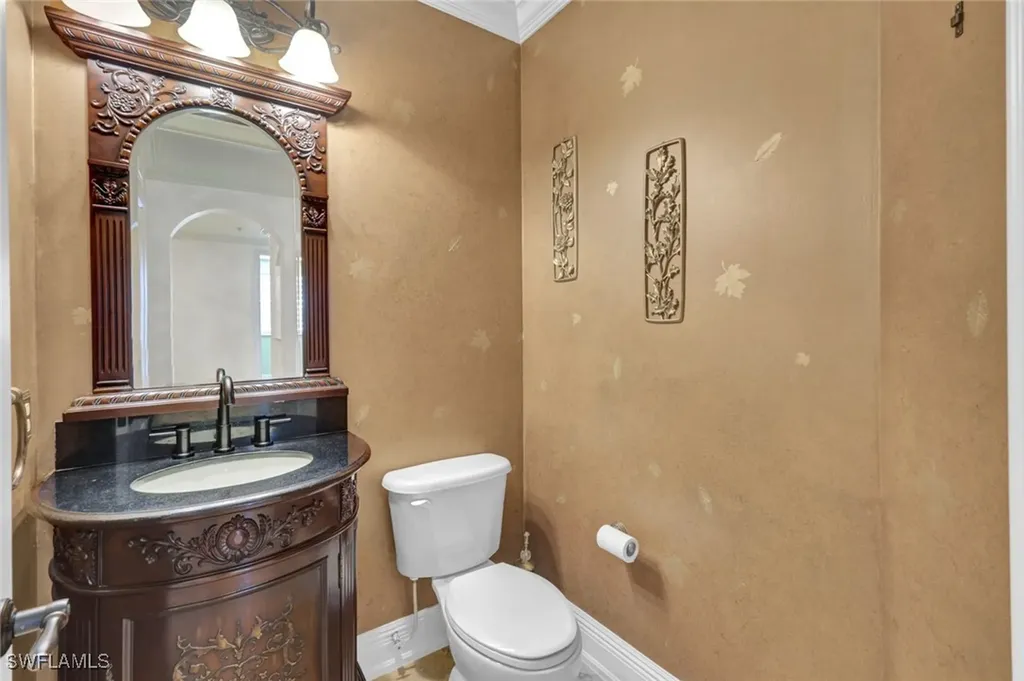 1345 Mariposa Circle Naples FL 34105