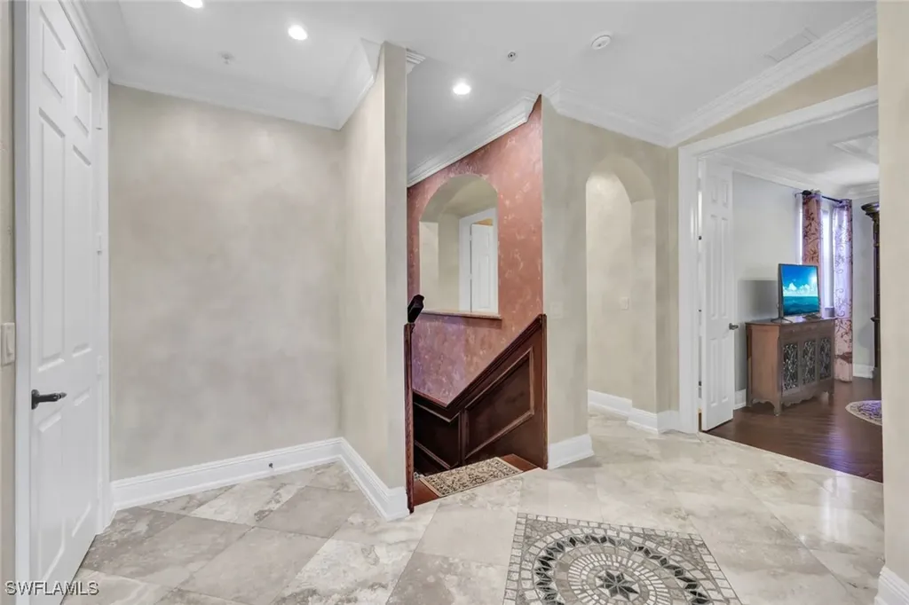 1345 Mariposa Circle Naples FL 34105