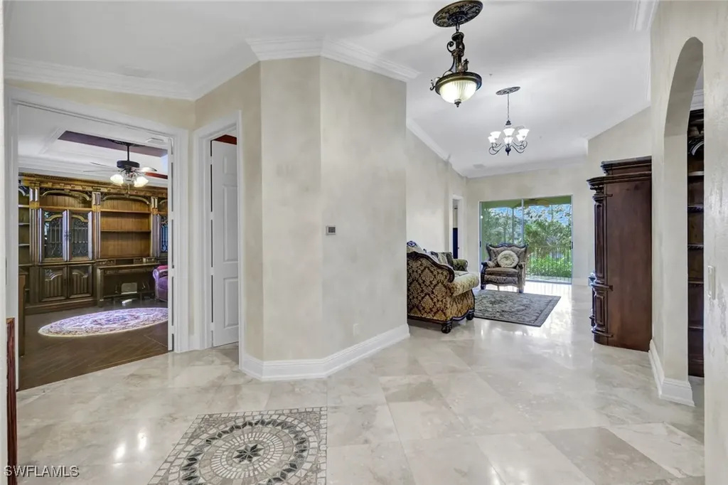 1345 Mariposa Circle Naples FL 34105