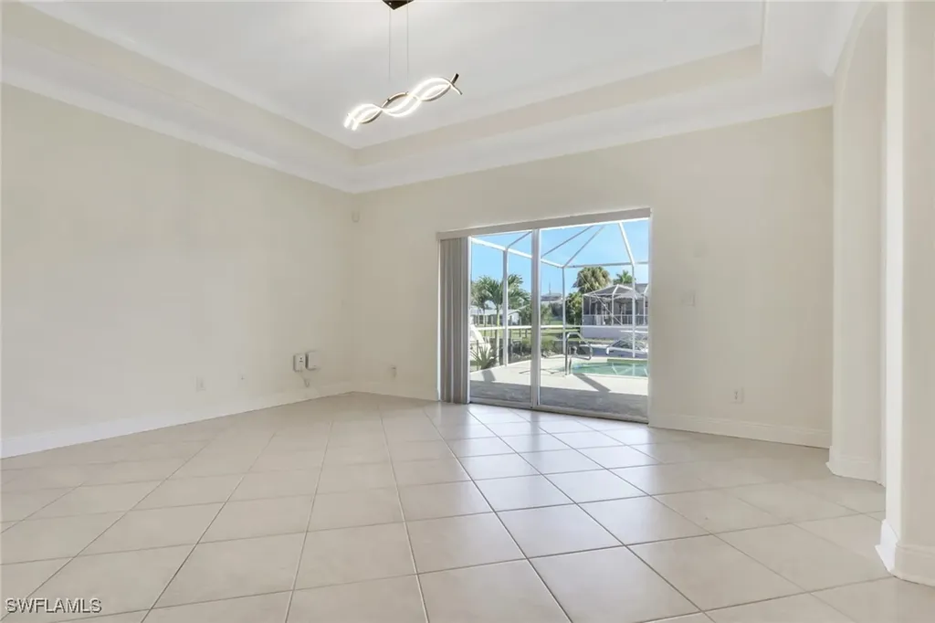 2082 E Tobago Circle Fort Myers FL 33905