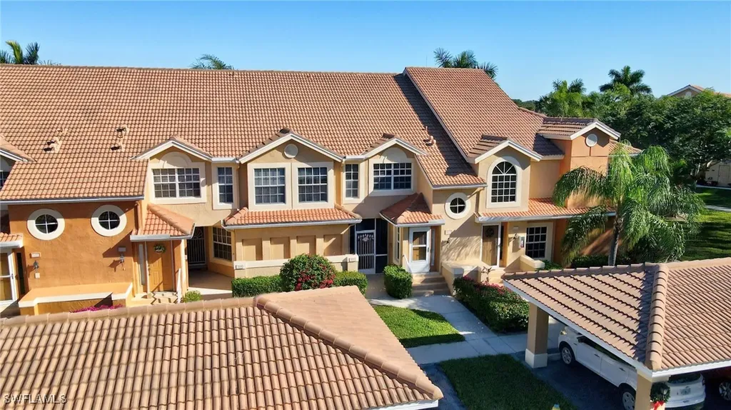 13046 Amberley Court Bonita Springs FL 34135